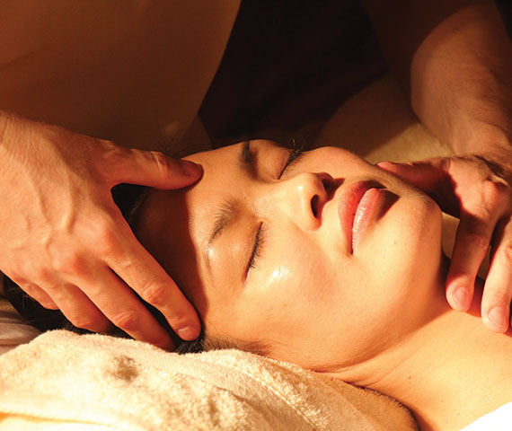 Relaxing hands-on wellness care